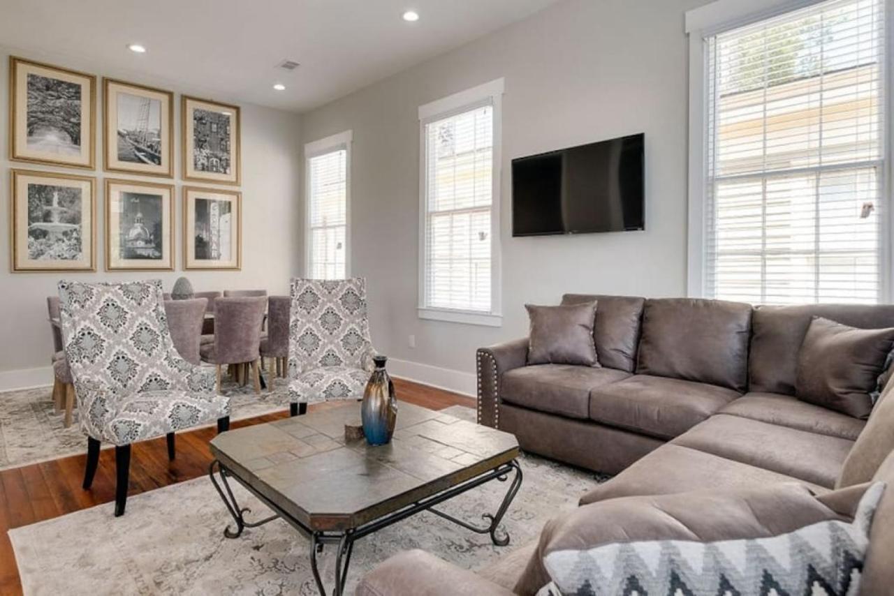 111 Waldburg Street Beautifully Renovated Historic 5 Bedroom 5 Bath Savannah Exterior foto